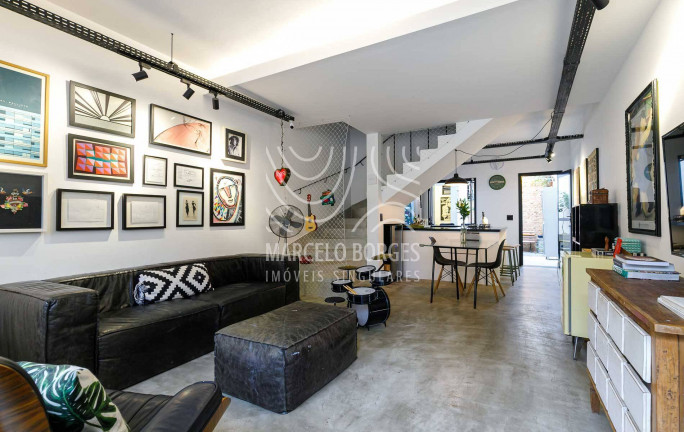 Imagem Casa com 2 Quartos à Venda, 129 m² em Vila Olímpia - São Paulo