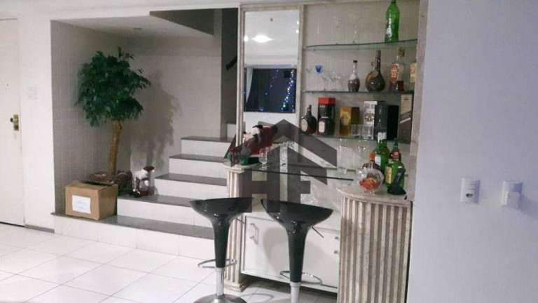 Imagem Apartamento com 4 Quartos à Venda, 350 m² em Madalena - Recife