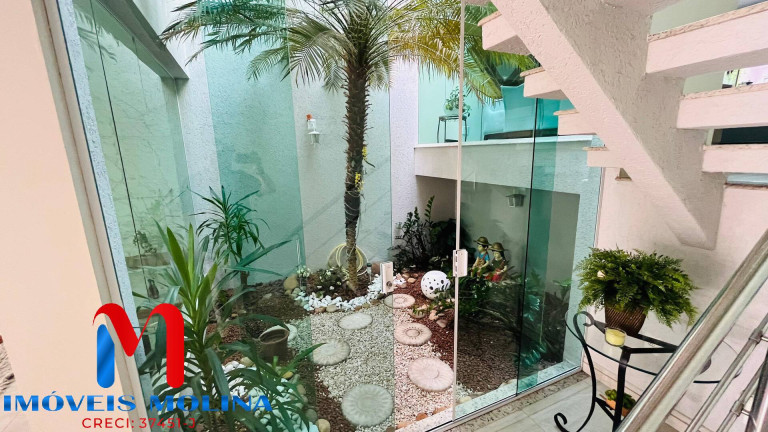 Imagem Sobrado com 4 Quartos à Venda, 210 m² em Santa Paula - São Caetano Do Sul Imagem Sobrado com 4 Quartos à Venda, 210 m² em Santa Paula - São Caetano Do Sul