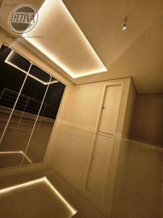 Imagem Sobrado com 3 Quartos à Venda, 200 m² em Coroados - Guaratuba Imagem Sobrado com 3 Quartos à Venda, 200 m² em Coroados - Guaratuba