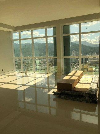 Imagem Cobertura com 5 Quartos à Venda, 417 m² em Meia Praia - Itapema