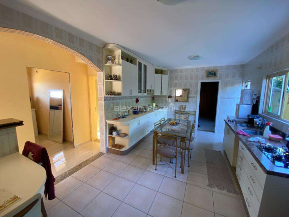 Imagem Casa com 6 Quartos à Venda, 242 m² em José Amândio - Bombinhas Imagem Casa com 6 Quartos à Venda, 242 m² em José Amândio - Bombinhas