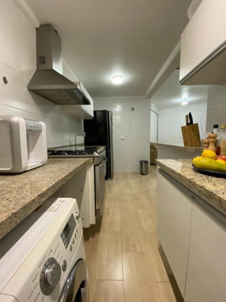 Imagem Imóvel com 2 Quartos à Venda, 65 m² Imagem Imóvel com 2 Quartos à Venda, 65 m²