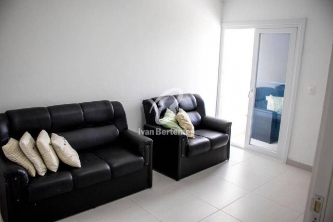 Imagem Apartamento com 2 Quartos para Temporada, em Mariscal - Bombinhas Imagem Apartamento com 2 Quartos para Temporada, em Mariscal - Bombinhas