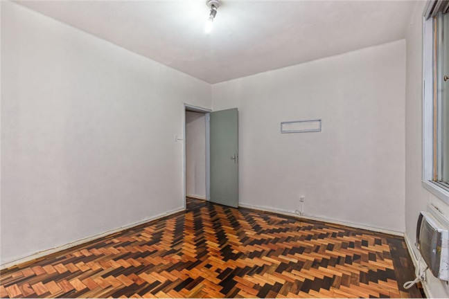 Imagem Apartamento com 1 Quarto à Venda, 50 m² em Auxiliadora - Porto Alegre Imagem Apartamento com 1 Quarto à Venda, 50 m² em Auxiliadora - Porto Alegre