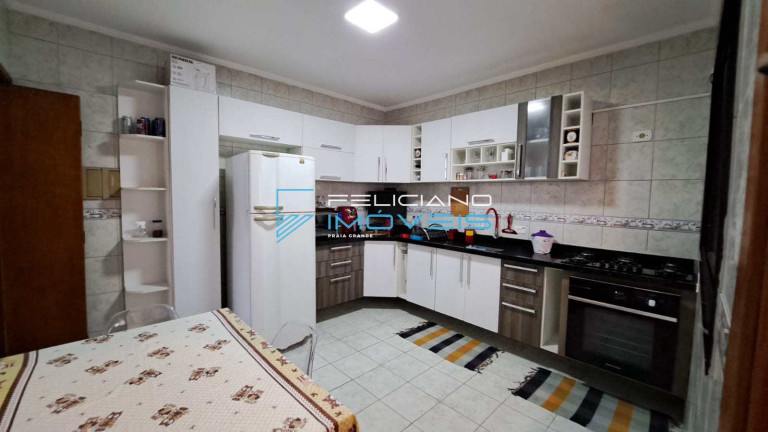 Imagem Apartamento com 3 Quartos à Venda, 120 m² em Tupi - Praia Grande