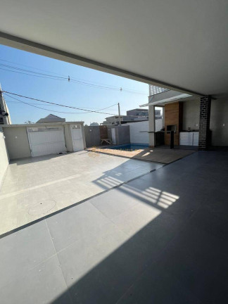 Imagem Casa com 3 Quartos à Venda, 370 m² em Recreio Dos Bandeirantes - Rio De Janeiro Imagem Casa com 3 Quartos à Venda, 370 m² em Recreio Dos Bandeirantes - Rio De Janeiro