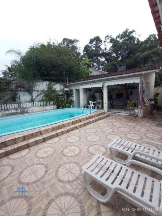 Imagem Casa com 4 Quartos à Venda, 140 m² em Santa Mônica - Florianópolis Imagem Casa com 4 Quartos à Venda, 140 m² em Santa Mônica - Florianópolis