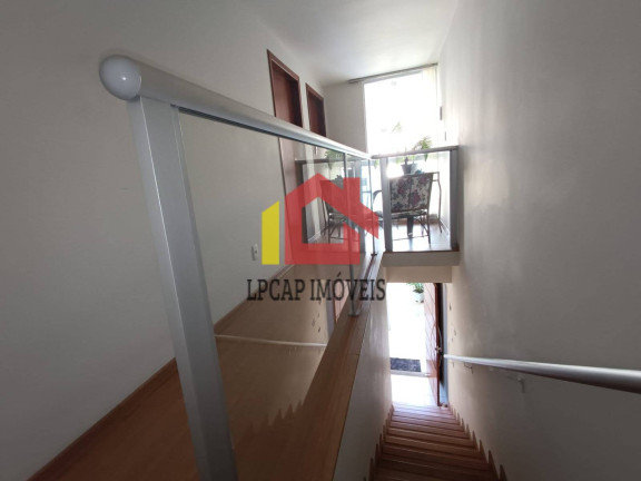 Imagem Casa com 3 Quartos à Venda, 152 m² em Santa Efigenia - Belo Horizonte Imagem Casa com 3 Quartos à Venda, 152 m² em Santa Efigenia - Belo Horizonte