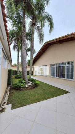 Imagem Casa com 7 Quartos à Venda, 300 m² em Balneário Flórida - Praia Grande Imagem Casa com 7 Quartos à Venda, 300 m² em Balneário Flórida - Praia Grande