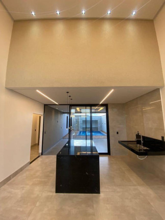 Imagem Casa com 3 Quartos à Venda, 185 m² em Setor Três Marias - Goiânia Imagem Casa com 3 Quartos à Venda, 185 m² em Setor Três Marias - Goiânia