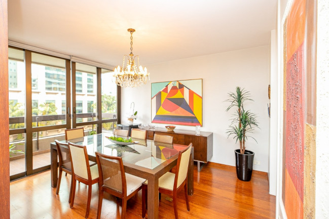 Apartamento com 3 Quartos à Venda, 225 m² em Itaim Bibi - São Paulo