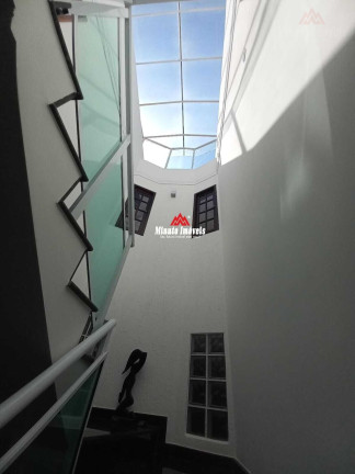 Imagem Sobrado com 3 Quartos à Venda, 235 m² em Jardim Itália - Várzea Paulista Imagem Sobrado com 3 Quartos à Venda, 235 m² em Jardim Itália - Várzea Paulista
