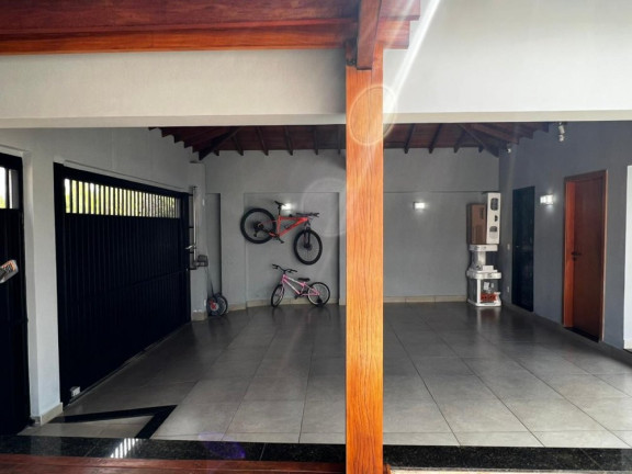 Imagem Casa com 2 Quartos à Venda, 197 m² em Quinta Da Bela Olinda - Bauru