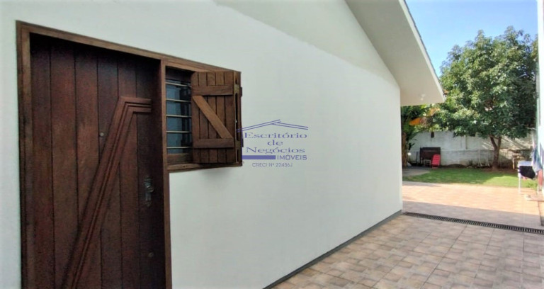 Imagem Casa com 2 Quartos à Venda, 117 m² em Cavalhada - Porto Alegre