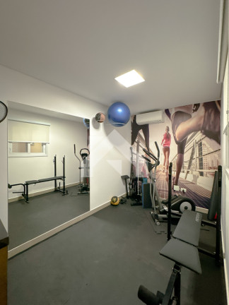 Imagem Casa de Condomínio com 5 Quartos à Venda, 748 m² em Alphaville - Barueri