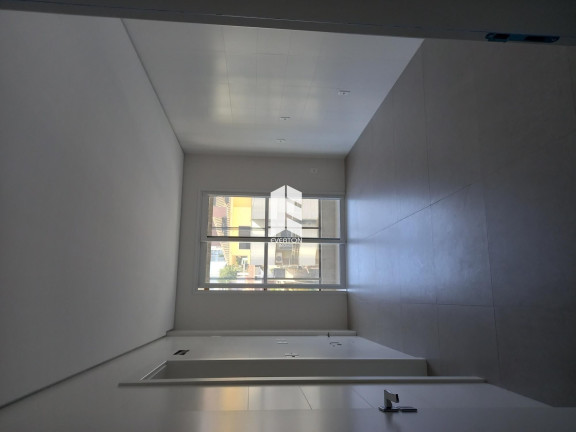 Imagem Apartamento com 3 Quartos à Venda, 221 m² em Nossa Senhora De Lourdes - Santa Maria Imagem Apartamento com 3 Quartos à Venda, 221 m² em Nossa Senhora De Lourdes - Santa Maria