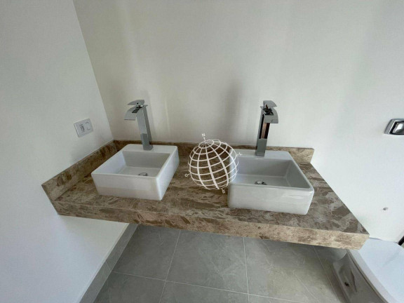 Imagem Casa com 3 Quartos à Venda, 220 m² em Parque Do Arco Iris - Atibaia