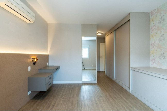 Imagem Casa de Condomínio com 4 Quartos à Venda, 362 m² em Jardim Panorama - São Paulo Imagem Casa de Condomínio com 4 Quartos à Venda, 362 m² em Jardim Panorama - São Paulo