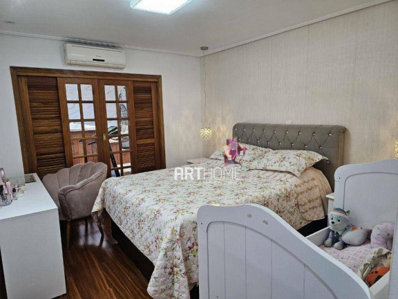 Imagem Sobrado com 3 Quartos à Venda, 200 m² em Santo André - Santo André Imagem Sobrado com 3 Quartos à Venda, 200 m² em Santo André - Santo André