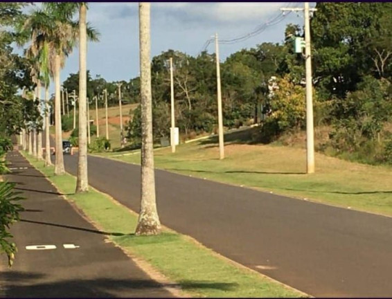 Imagem Terreno à Venda, 840 m² em Condomínio Ninho Verde Ii - Pardinho Imagem Terreno à Venda, 840 m² em Condomínio Ninho Verde Ii - Pardinho