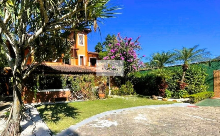 Imagem Casa com 4 Quartos à Venda, 350 m² em Maresias - São Sebastião Imagem Casa com 4 Quartos à Venda, 350 m² em Maresias - São Sebastião
