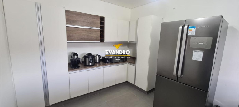 Imagem Casa com 3 Quartos à Venda, 420 m² em Boa Esperança - Cuiabá Imagem Casa com 3 Quartos à Venda, 420 m² em Boa Esperança - Cuiabá