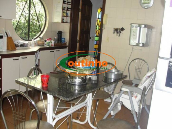 Imagem Casa com 3 Quartos à Venda, 199 m² em Tijuca - Rio De Janeiro Imagem Casa com 3 Quartos à Venda, 199 m² em Tijuca - Rio De Janeiro