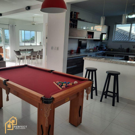 Imagem Casa com 3 Quartos para Alugar, 250 m² em Centro - Tremembé