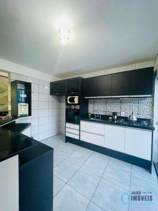 Imagem Sobrado com 3 Quartos à Venda, 166 m² em Centro - Tramandaí