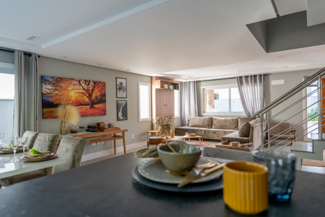 Imagem Casa com 3 Quartos à Venda,  em Ipanema - Porto Alegre