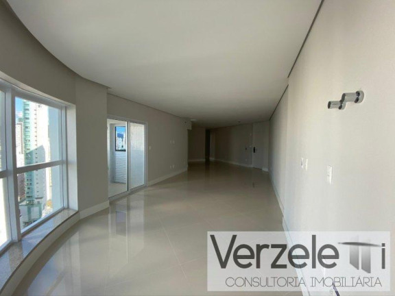 Imagem Apartamento com 4 Quartos à Venda, 160 m² em Pioneiros - Balneário Camboriú Imagem Apartamento com 4 Quartos à Venda, 160 m² em Pioneiros - Balneário Camboriú