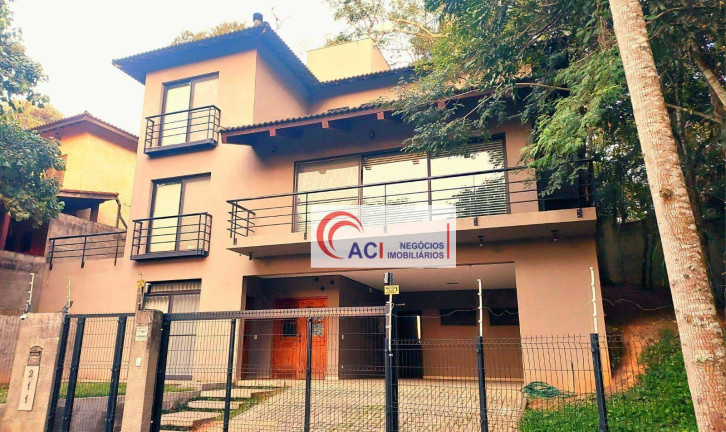 Casa com 3 Quartos à Venda, 250 m² em Vila Verde - Itapevi
