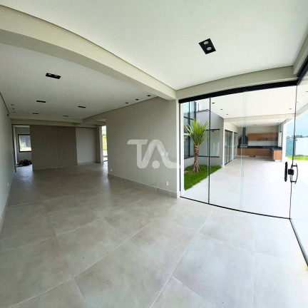 Imagem Casa de Condomínio com 3 Quartos à Venda, 762 m² em Condominio Residencial Colonial Village Ii - Pindamonhangaba