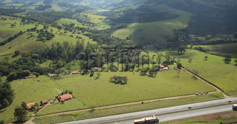 Imagem Terreno à Venda, 200 m² em Ponte Nova - Extrema