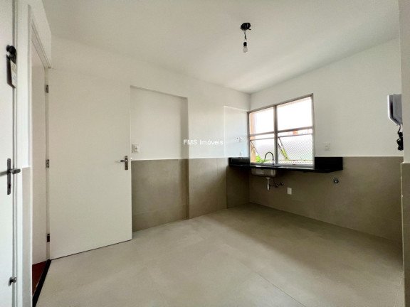 Imagem Imóvel com 3 Quartos à Venda, 122 m² em Vila Olímpia - São Paulo Imagem Imóvel com 3 Quartos à Venda, 122 m² em Vila Olímpia - São Paulo