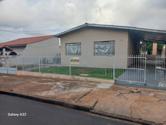 Casa com 3 Quartos à Venda, 525 m² em Centro - Arapongas