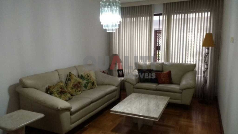 Imagem Sobrado com 3 Quartos à Venda, 202 m² em Vila Nova Conceição - São Paulo