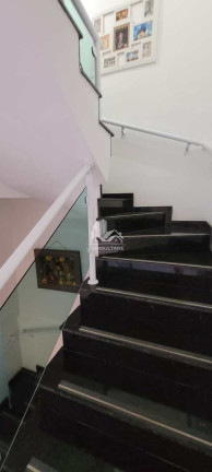 Imagem Casa com 3 Quartos à Venda, 112 m² em Macuco - Santos