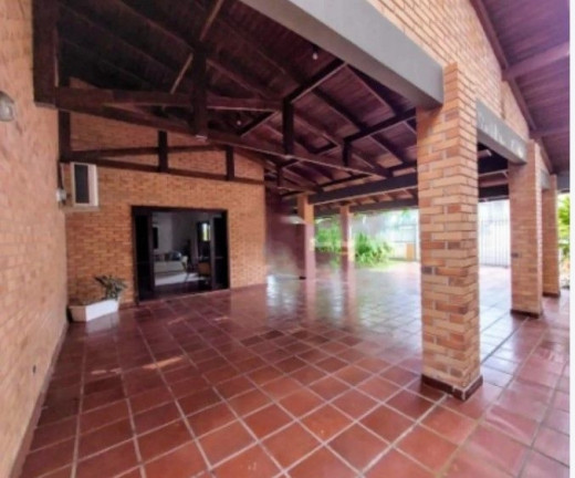 Casa com 5 Quartos à Venda, 427 m² em Centro - Guaratuba
