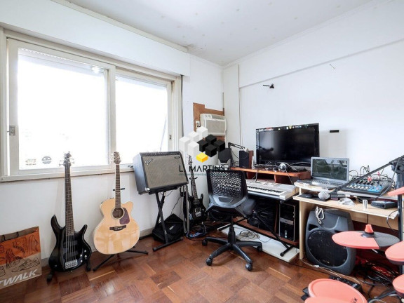 Imagem Apartamento com 3 Quartos à Venda, 83 m² em Menino Deus - Porto Alegre Imagem Apartamento com 3 Quartos à Venda, 83 m² em Menino Deus - Porto Alegre