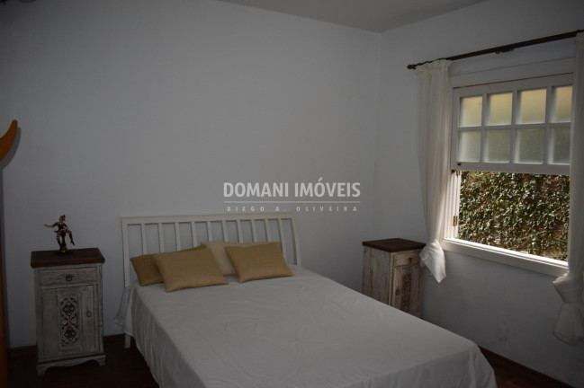 Imagem Casa com 3 Quartos à Venda, 400 m² em Região De Descansópolis - Campos Do Jordão Imagem Casa com 3 Quartos à Venda, 400 m² em Região De Descansópolis - Campos Do Jordão