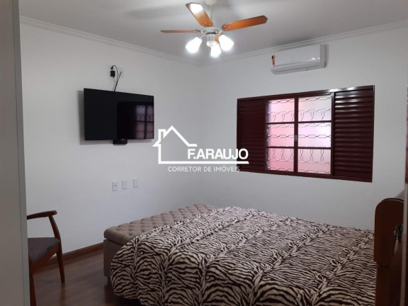 Imagem Casa com 3 Quartos à Venda, 304 m² em Vila Trujillo - Sorocaba