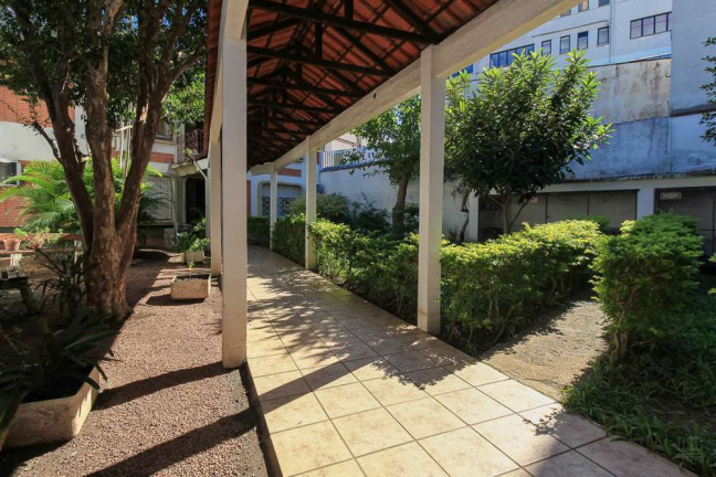 Imagem Apartamento com 2 Quartos à Venda, 68 m² em Azenha - Porto Alegre Imagem Apartamento com 2 Quartos à Venda, 68 m² em Azenha - Porto Alegre