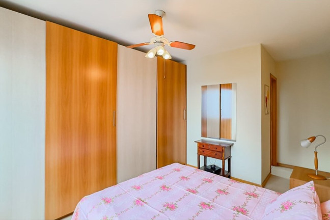 Imagem Apartamento com 2 Quartos à Venda, 76 m² em Rio Branco - Porto Alegre