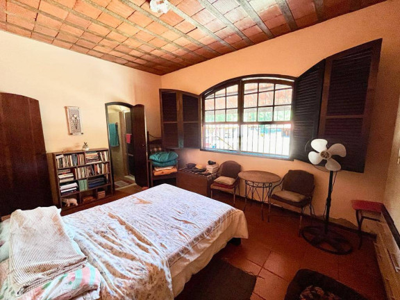 Imagem Chácara com 4 Quartos à Venda, 5.000 m² em Maricá