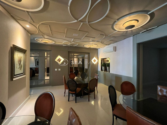 Imagem Apartamento com 3 Quartos à Venda, 157 m² em Centro - Balneário Camboriú Imagem Apartamento com 3 Quartos à Venda, 157 m² em Centro - Balneário Camboriú
