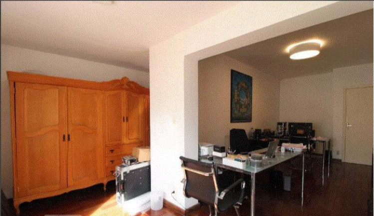 Imagem Casa com 3 Quartos à Venda, 220 m² em Campo Belo - São Paulo