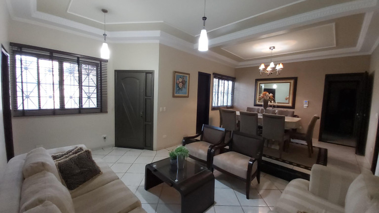 Imagem Casa com 3 Quartos à Venda, 252 m² em Vila Vilas Boas - Campo Grande Imagem Casa com 3 Quartos à Venda, 252 m² em Vila Vilas Boas - Campo Grande