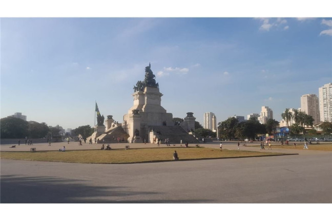 Imagem Casa com 3 Quartos à Venda, 160 m² em Vila Monumento - São Paulo Imagem Casa com 3 Quartos à Venda, 160 m² em Vila Monumento - São Paulo